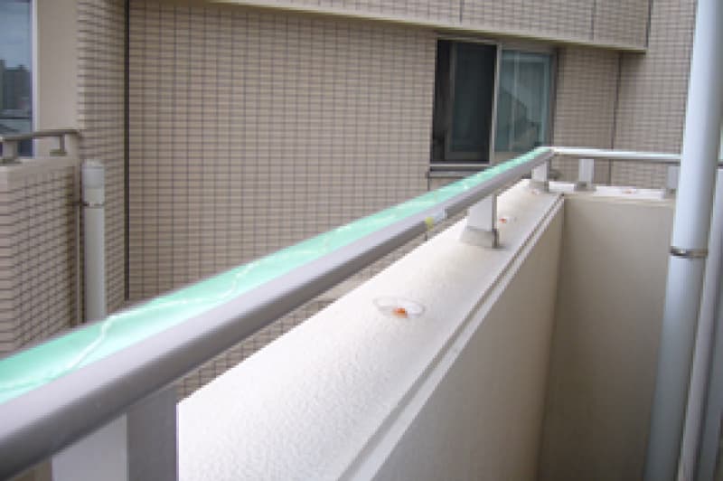 ベランダ忌避剤塗布